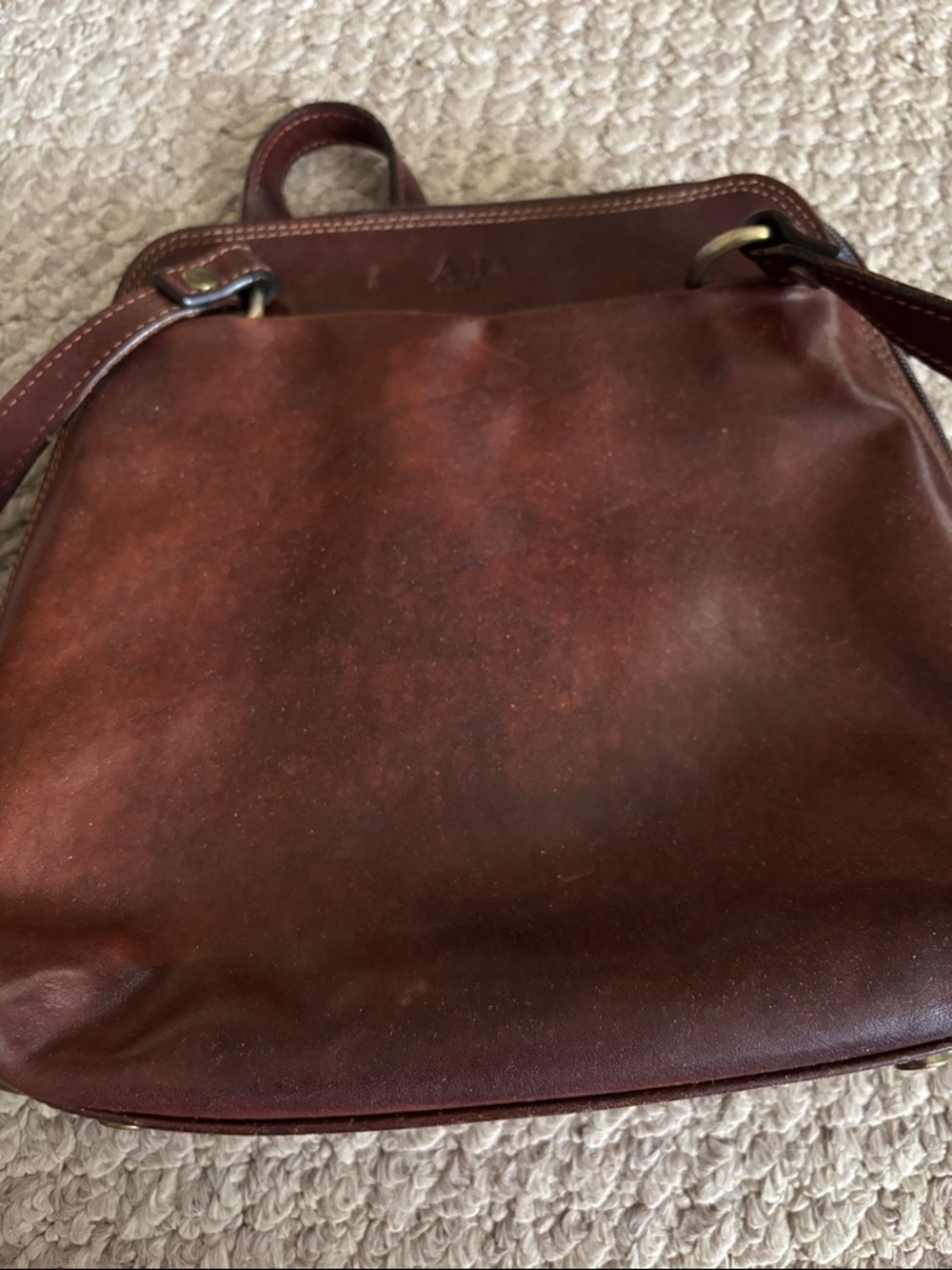 Leather Crossbody Bag in Dark Brown - Unbranded
